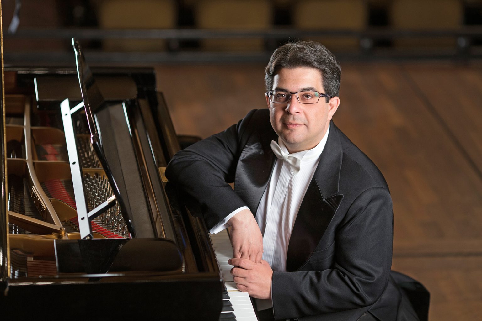 Hungria, Budapest Business Journal, Hungaro