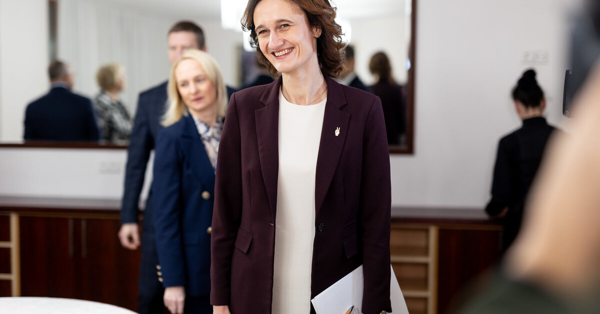 Lituânia, 15 Minuciu, Lituano