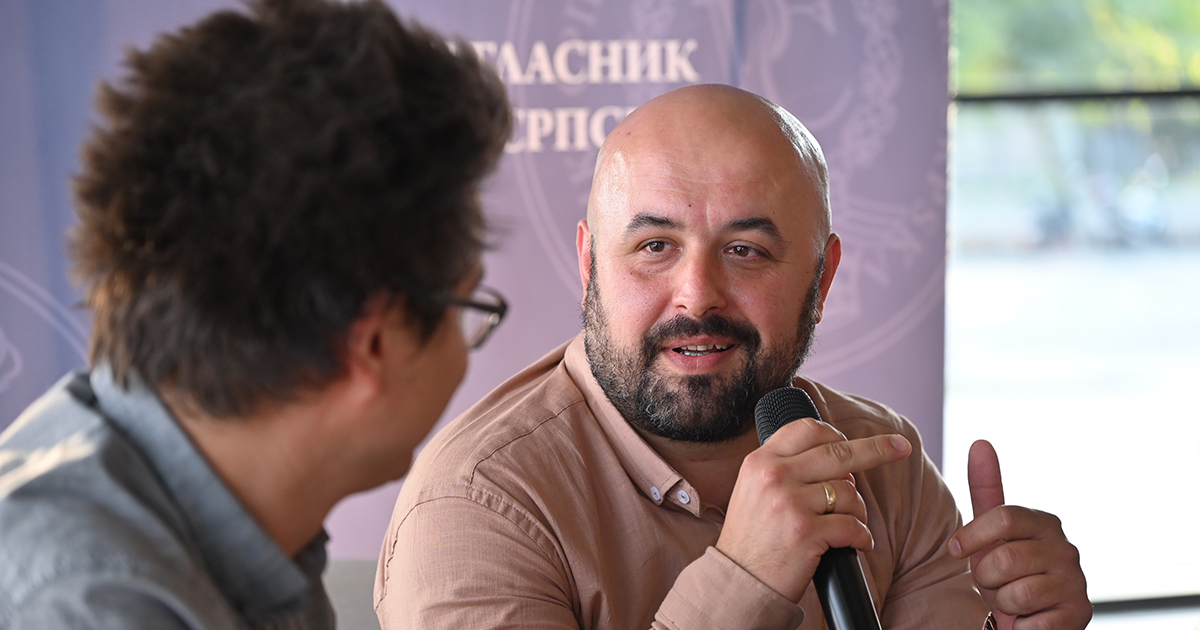 Bósnia Herzegovina, Avaz , Bósnio