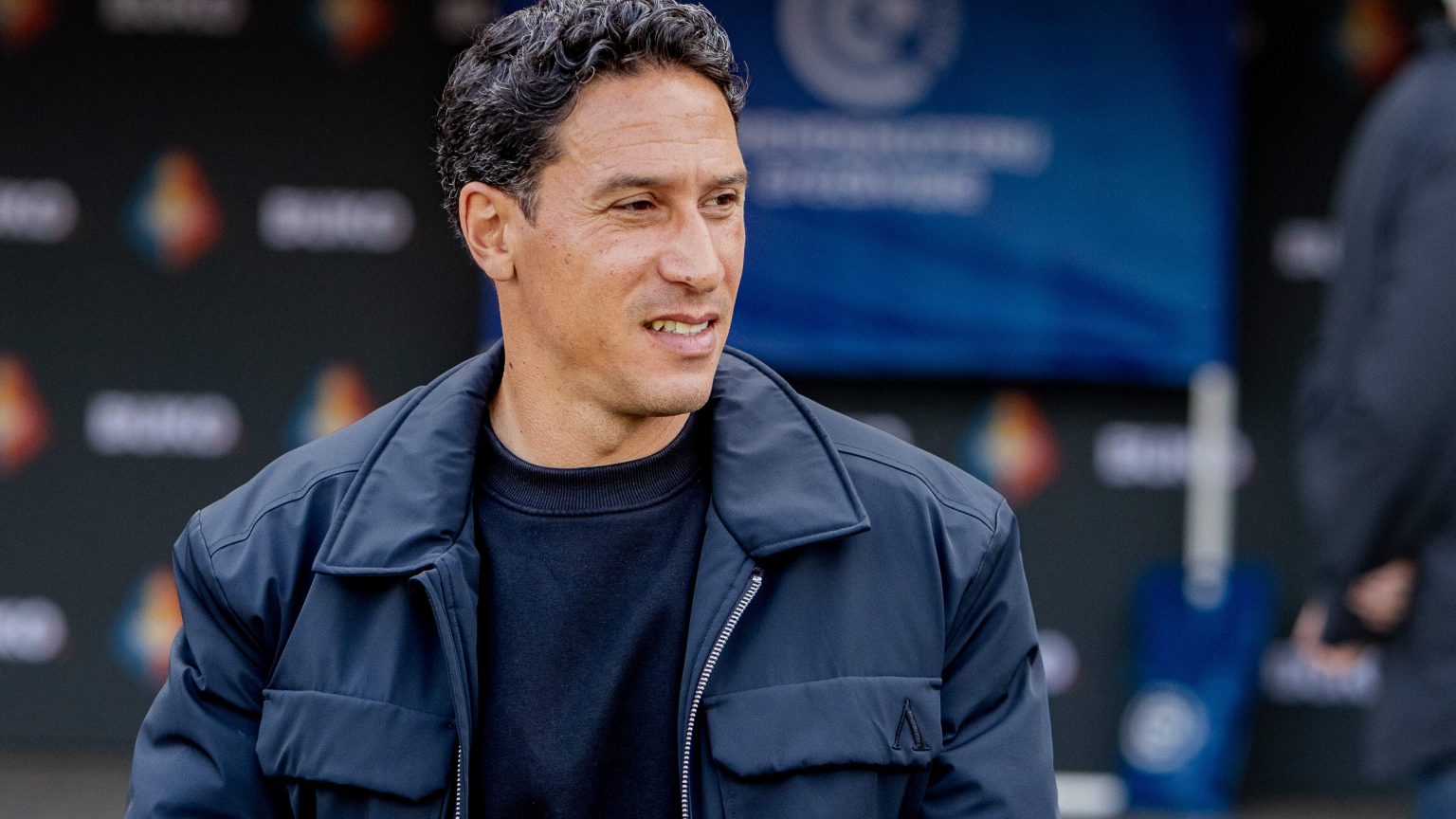 Holanda, De Telegraaf, Holandês  Oefenduels Eredivisie-clubs: FC Utrecht onderuit bij debuut onder trainer Anthony Correia
