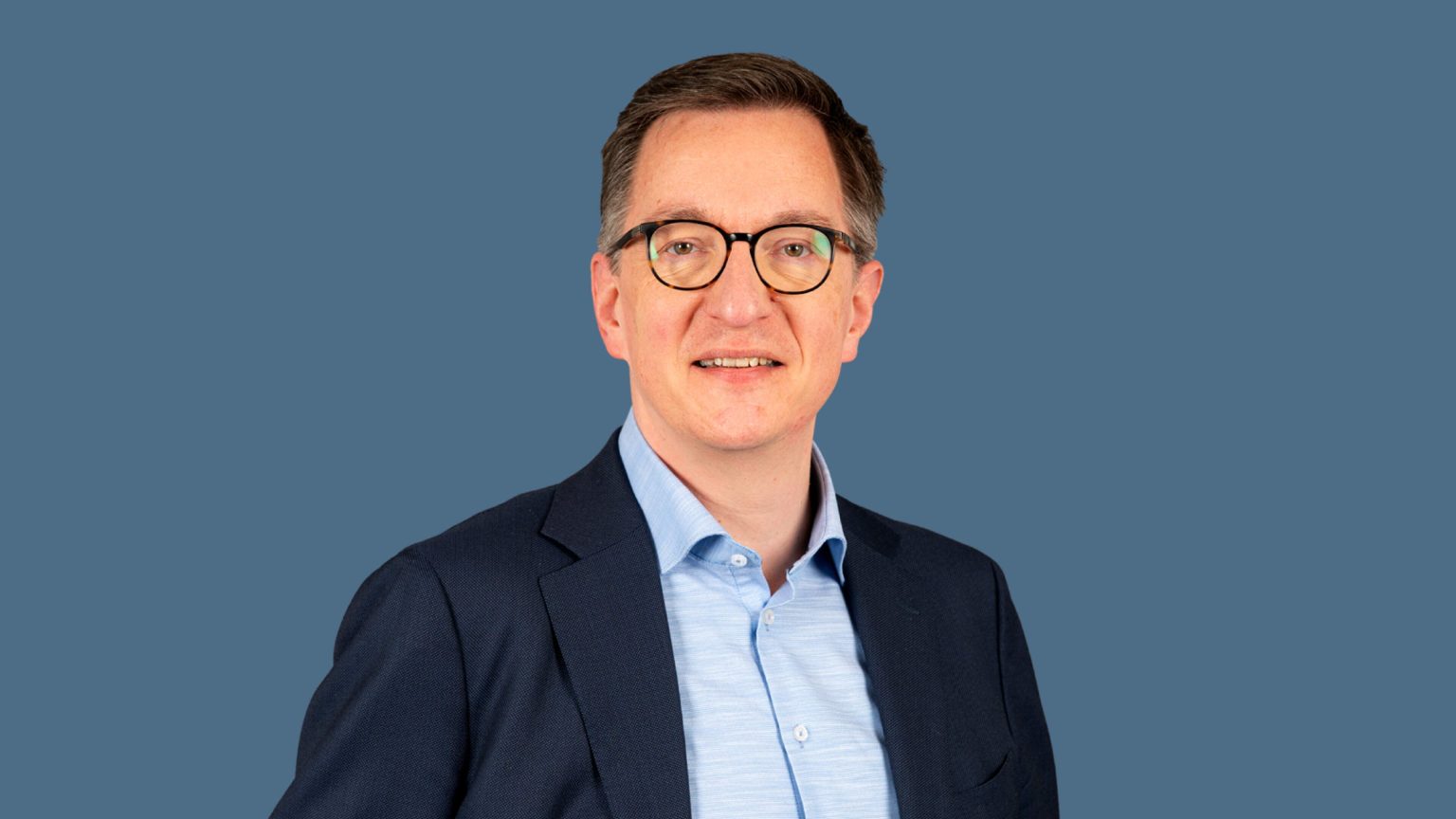 Holanda, Nieuws, Holandês