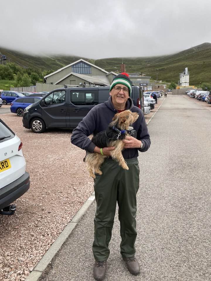 Escócia, West Highland Free Press, Inglês