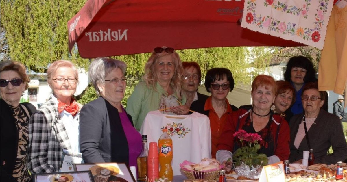 Bósnia Herzegovina, Avaz , Bósnio