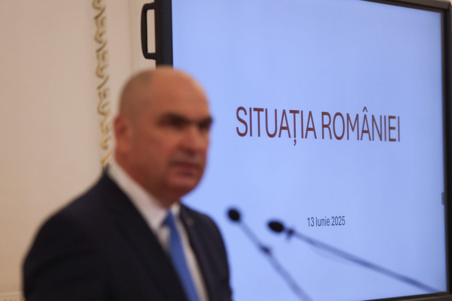 Romênia, Cotidianul, Romeno
