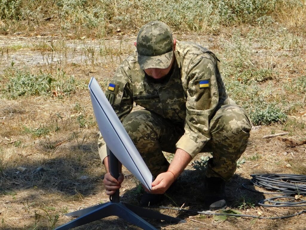 Albânia, 24 Ore, Albanês artileria ukrainase në Donbas thotë se lidhja me komandën u dobësua ndjeshëm – 24 ore