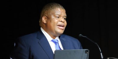 0001003851_resized_deputyministerofwaterandsanitationdavidmahlobo1022.jpg