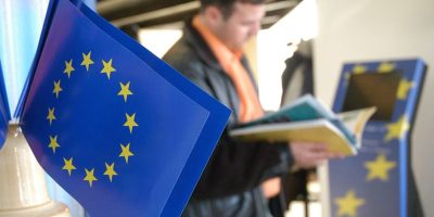 1327319241UEUniunea-Europeanafuncionar-TS-1.jpg