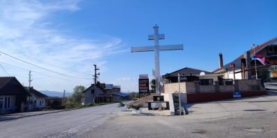 689127_loznica-krst-na-krstu-foto-v-mitric_f.jpg