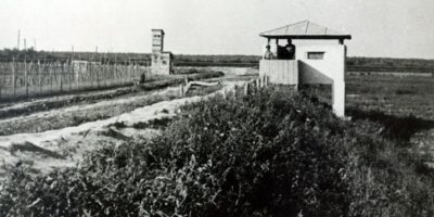 693081_drveni-bunker-i-zidana-osmatracnica-jul-1942_f.jpg