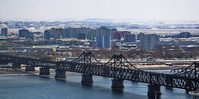 800px-Aerial_view_of_Downtown_Sinuiju.jpg