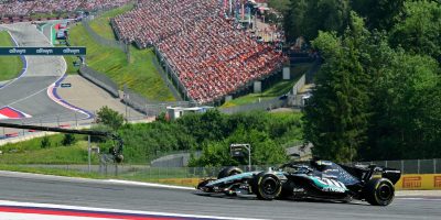 AUTO-PRIX-F1-AUT-RACE.jpeg
