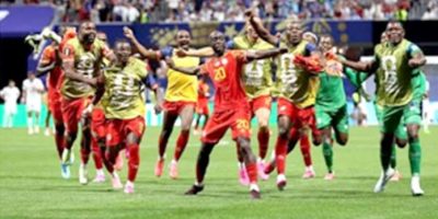 Avec-neuf-pays-qualifies-en-16es-le-football-africain-vit-un-Mondial-historique-696x365.jpg