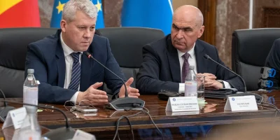Catalin-Predoiu-si-Ilie-Bolojan-FOTO-Guvernul-Romaniei.webp.webp