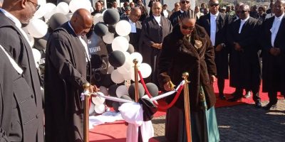 Chief-Justice-Sakoane-Sakoane-and-DPM-Nthomeng-Majara-cut-the-ribbon-to-officialy-open-the-High-Cour.jpeg
