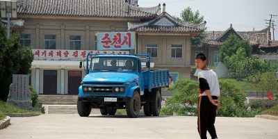 Chongsan-ri_Farm_North_Korea-1.jpg