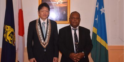 Governor-General-His-Excellency-Rev.-David-Tipa-Kapu-with-Japans-new-Ambassador-to-Solomon-Islands-His-Excellency-Keiichi-Hagiuchi.-.jpg