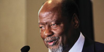 Joaquim-Chissano.jpg