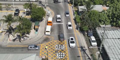 Keep-Clear-sign-on-Shedden-Road.jpg