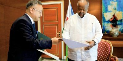 Le-President-Guelleh-recoit-un-emissaire-de-son-homologue-algerien-696x405.jpg