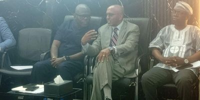 Min.-Piah-with-Former-Ethipain-PMLayne-Admassu-.jpg