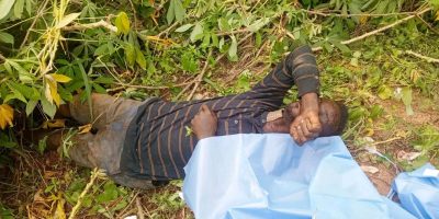 The-late-Kollie-lying-near-the-police-HQ.jpg