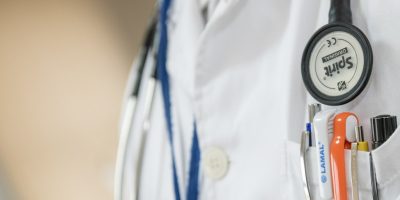 doctor-56342_20150127081241244.jpg
