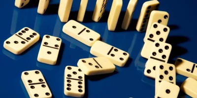 domino.webp.webp