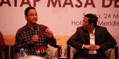 mahfud-md-dan-anies-baswedan-menjadi-pembicara-gebyar-budaya-_140621085744-225.jpg