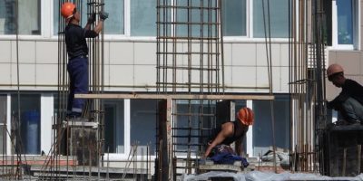 nk-dispatched-workers-vladivostok-construction.jpg