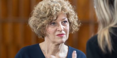 oana-gheorghiu-listare-companii-stat-bursa.jpg
