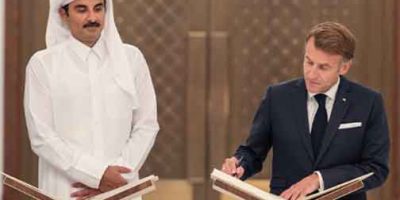 ماكرون-قي-قطر.jpg